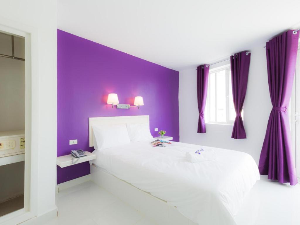 Hotel Zing Phnom Penh Bagian luar foto