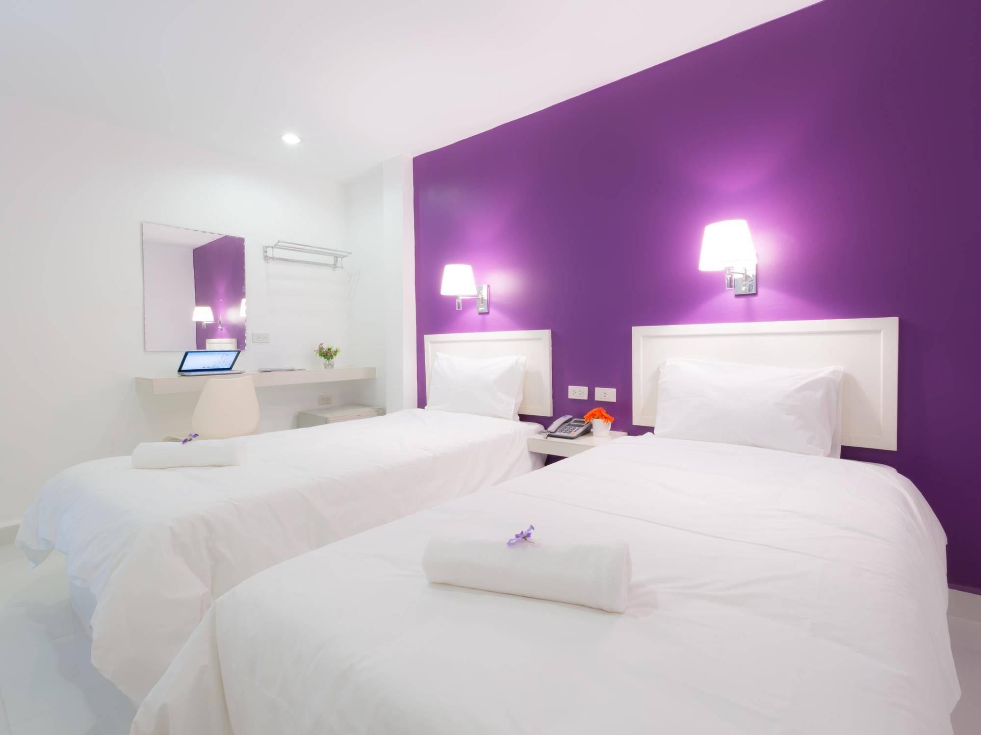Hotel Zing Phnom Penh Bagian luar foto